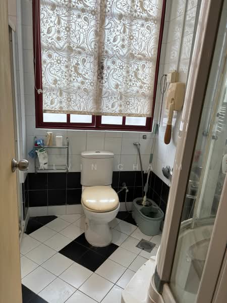 6x Still Road, Still Road, Room Rental, 300 sqft, Semi-Detached House For Rent, by Alvin Charm, 500176827 - Bathroom 1 - PropertyGuru.com.sg