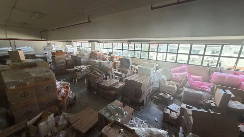 Warehouse near central Marymount and Bishan MRT, Jalan Pemimpin, 638 sqft, Light Industrial (B1) For Rent, by Cheryl Tang, 500176833 - Interior - CommercialGuru.com.sg