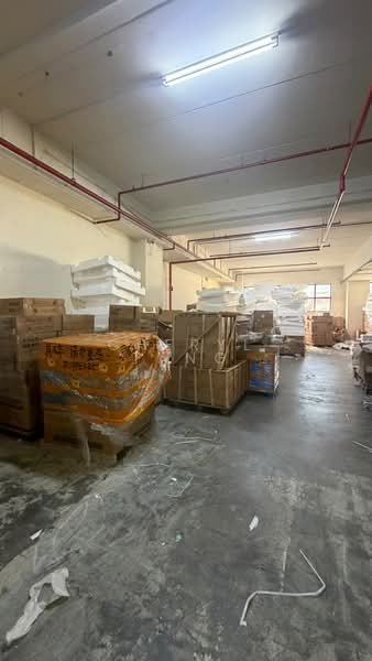 Warehouse near central Marymount and Bishan MRT, Jalan Pemimpin, 638 sqft, Light Industrial (B1) For Rent, by Cheryl Tang, 500176833 - Interior - CommercialGuru.com.sg