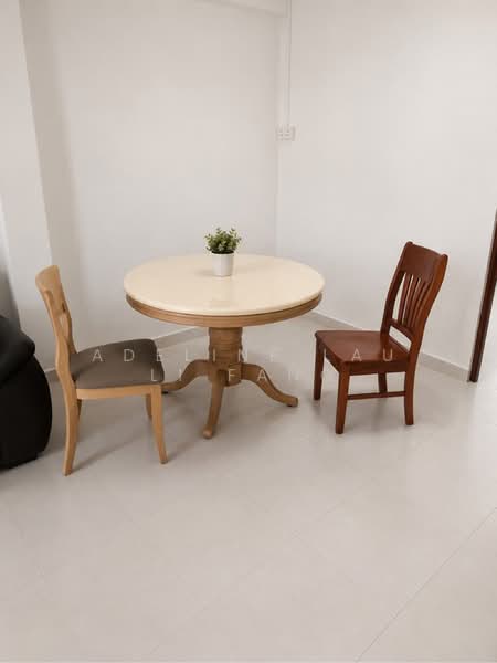 8 Empress Road, 8 Empress Road, 2 Bedrooms, 699 sqft, HDB Flat For Sale, by Adeline Lau Li Fang, 500176836 - PropertyGuru.com.sg