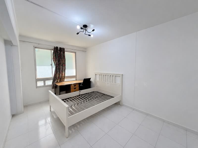 230C Tampines Street 24, 230C Tampines Street 24, 3 Bedrooms, 1,151 sqft, HDB Flat For Sale, by Jerez Amsyar, 500176837 - Bedroom - PropertyGuru.com.sg