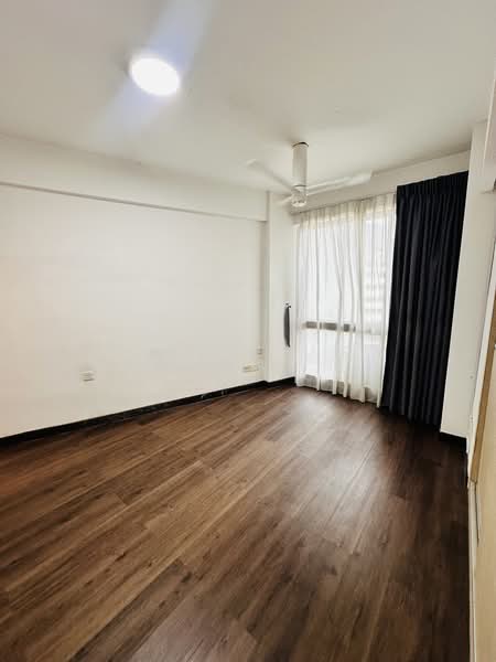 Orchid Park Condominium, 81 Yishun Street 81, 2 Bedrooms, 958 sqft, Condominium For Sale, by Lina ., 500176841 - Interior - PropertyGuru.com.sg
