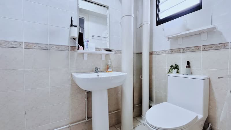 307B Anchorvale Road, 307B Anchorvale Road, 3 Bedrooms, 1,377 sqft, HDB Flat For Sale, by Allan Soh, 500176844 - Common Bathroom - PropertyGuru.com.sg