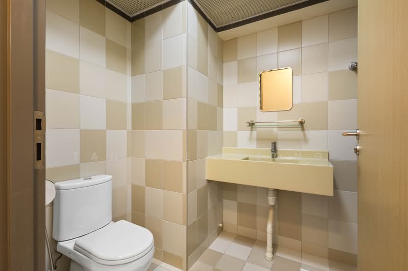 88 Dawson Road, 88 Dawson Road, Room Rental, 161 sqft, HDB Flat For Rent, by Tan Wee Kheong, 500176852 - Bathroom - PropertyGuru.com.sg