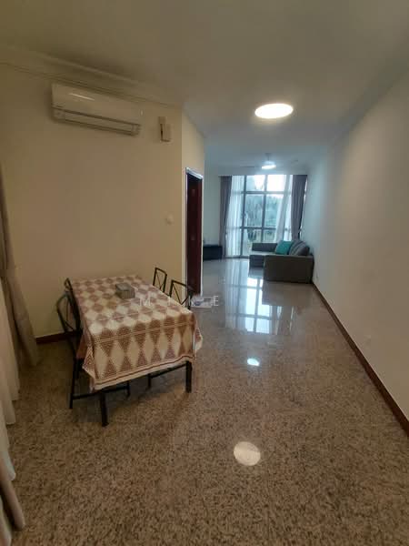 The Bayshore, 22 Bayshore Road, Bedok / Upper East Coast, 2 Bedrooms, 926 sqft, Condominium For Sale, by Mike ., 500176860 - Living Room - PropertyGuru.com.sg