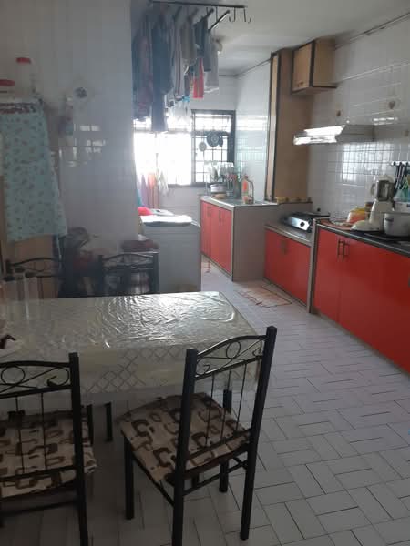 231 Simei Street 4, 231 Simei Street 4, 3 Bedrooms, 1,200 sqft, HDB Flat For Rent, by Raj ., 500176861 - Kitchen - PropertyGuru.com.sg