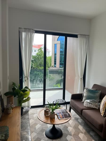 Fourth Avenue Residences, 12 Fourth Avenue, 1 Bedroom, 484 sqft, Condominium For Sale, by Jeslin Pear, 500176871 - Living Room - PropertyGuru.com.sg