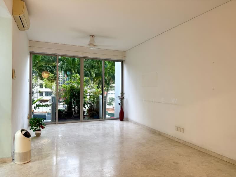 Grandeur 8, 2 Ang Mo Kio Central 3, 2 Bedrooms, 1,217 sqft, Condominium For Rent, by Jennifer Liew, 500176872 - Living Room - PropertyGuru.com.sg