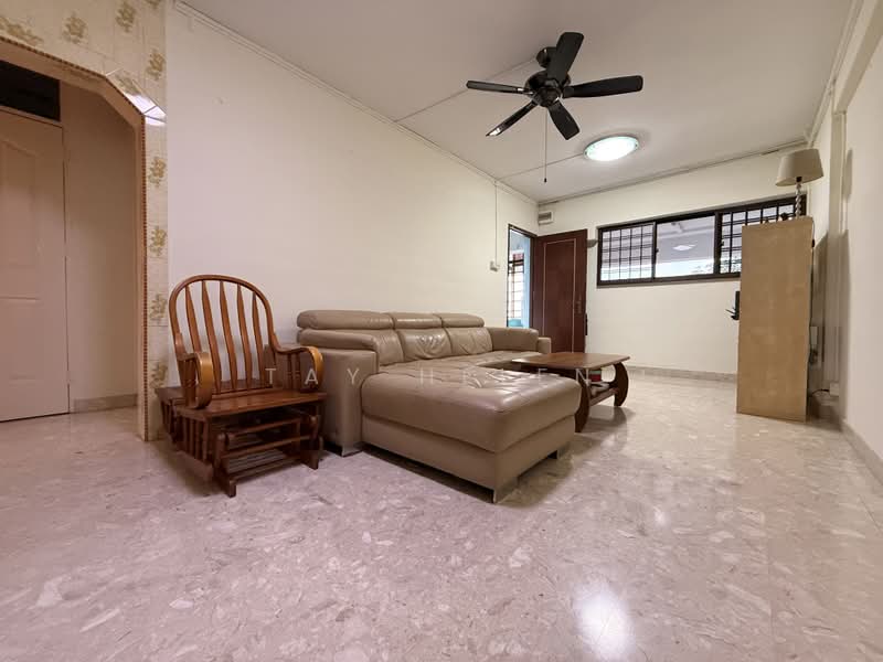 269 Tampines Street 21, 269 Tampines Street 21, 2 Bedrooms, 872 sqft, HDB Flat For Rent, by TAY HELEN, 500176878 - PropertyGuru.com.sg