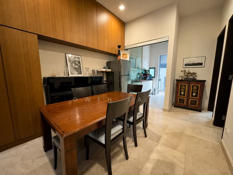 Serangoon Garden Estate, 81 Bridport Avenue, 2 Bedrooms, 1,500 sqft, Terraced House For Rent, by Owen Tan, 500176882 - Dining Room - PropertyGuru.com.sg