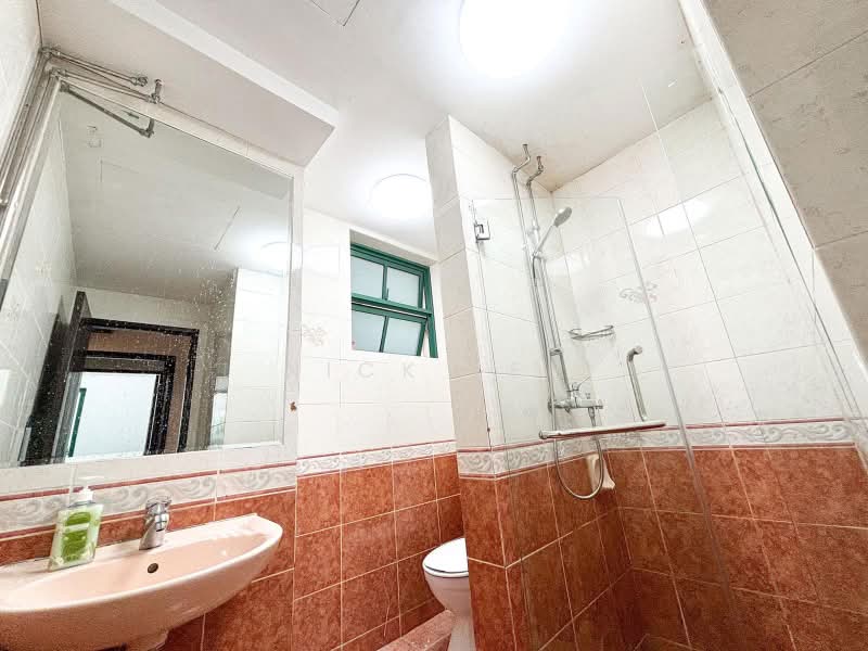 The Anchorage, 370 Alexandra Road, Room Rental, 110 sqft, Condominium For Rent, by Nick Lee, 500176883 - Bathroom - PropertyGuru.com.sg