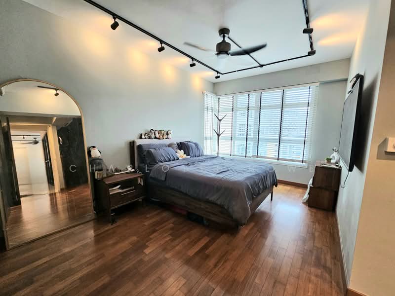 113D McNair Towers, 113D Mcnair Road, 3 Bedrooms, 1,001 sqft, HDB Flat For Sale, by Charlotte Howe, 500176888 - Mstr Bedroom - PropertyGuru.com.sg