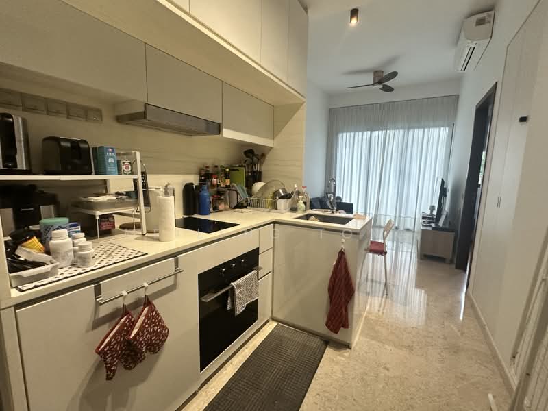 Lattice One, 3 Seraya Crescent, 2 Bedrooms, 646 sqft, Condominium For Sale, by Meileng Tong, 500176890 - Kitchen - PropertyGuru.com.sg