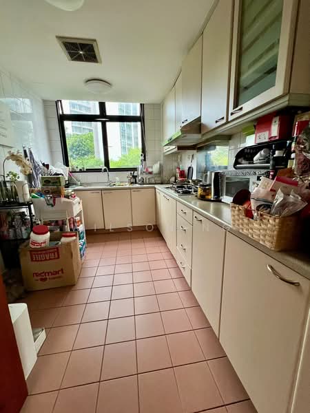 Casa Cairnhill, 1 Peck Hay Road, 3 Bedrooms, 1,539 sqft, Condominium For Rent, by Wilson Ng, 500176894 - Kitchen - PropertyGuru.com.sg