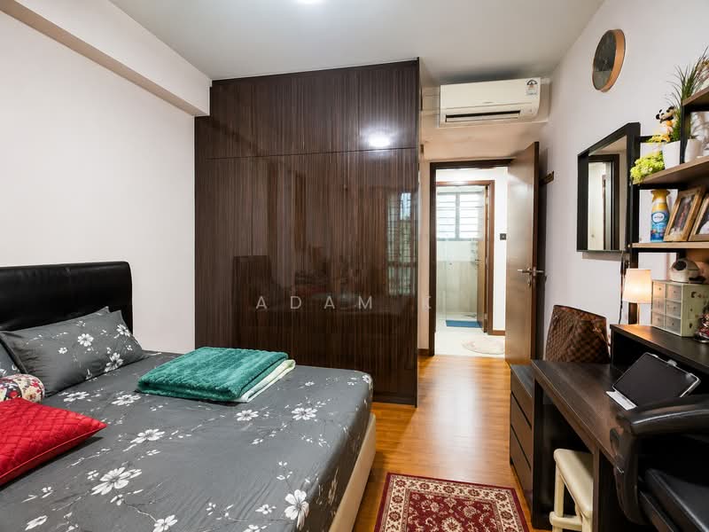 Woodsvale, 1 Woodlands Drive 72, 3 Bedrooms, 1,313 sqft, Condominium For Sale, by Adam K, 500176901 - Bedroom - PropertyGuru.com.sg