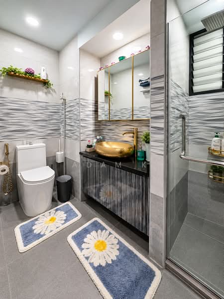 Woodsvale, 1 Woodlands Drive 72, 3 Bedrooms, 1,313 sqft, Condominium For Sale, by Adam K, 500176901 - Bathroom - PropertyGuru.com.sg