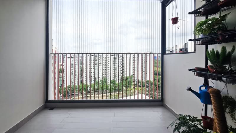 Riverfront Residences, 49 Hougang Avenue 7, 3 Bedrooms, 872 sqft, Condominium For Sale, by Brian Koh, 500176902 - Balcony - PropertyGuru.com.sg
