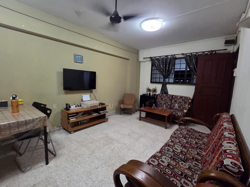 237 Tampines Street 21, 237 Tampines Street 21, 2 Bedrooms, 785 sqft, HDB Flat For Sale, by Khairul Jalal, 500176910 - Living Room - PropertyGuru.com.sg