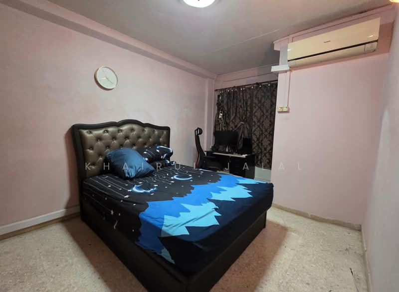 237 Tampines Street 21, 237 Tampines Street 21, 2 Bedrooms, 785 sqft, HDB Flat For Sale, by Khairul Jalal, 500176910 - Bedroom - PropertyGuru.com.sg