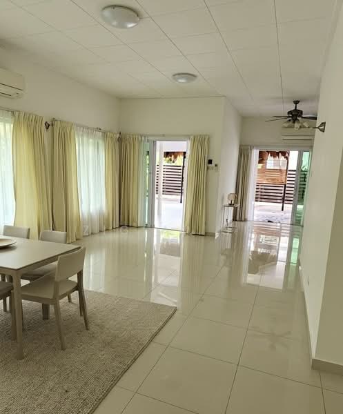 Oriole Crescent, , 5 Bedrooms, 4,000 sqft, Bungalow House For Rent, by Ziglar Oh, 500176914 - Living Room - PropertyGuru.com.sg