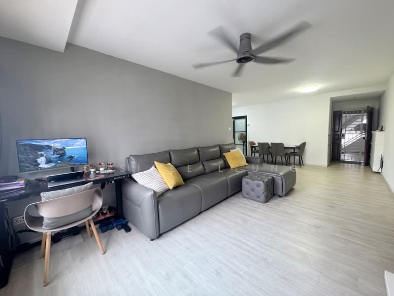 589D Montreal Drive, 589D Montreal Drive, 3 Bedrooms, 1,184 sqft, HDB Flat For Sale, by Desiree Leung, 500176918 - Living Room - PropertyGuru.com.sg