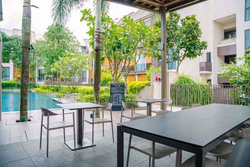 Parksuites, 18 Holland Grove Road, 2 Bedrooms, 786 sqft, Condominium For Sale, by Far East Organization, 500176923 - Exterior - PropertyGuru.com.sg