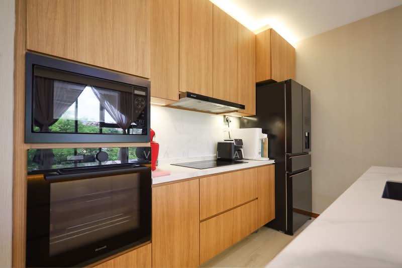The Brooks I & The Brooks II, 25 Springside Green, 2 Bedrooms, 818 sqft, Apartment For Sale, by Ivan Lam, 500176927 - Kitchen - PropertyGuru.com.sg