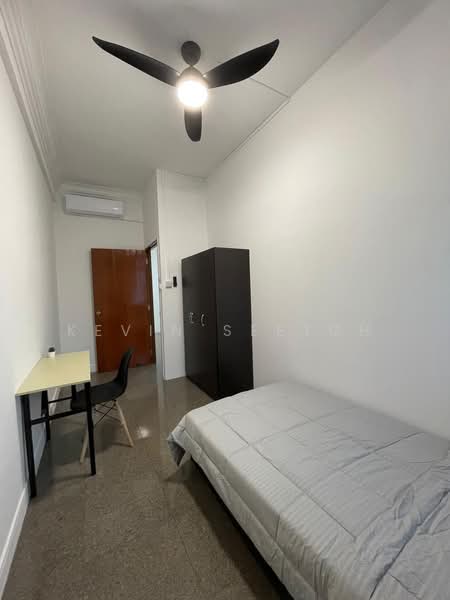 Banyan Condo, 1 Chwee Chian Road, Room Rental, 100 sqft, Condominium For Rent, by Kevin Seetoh, 500176931 - Bedroom - PropertyGuru.com.sg