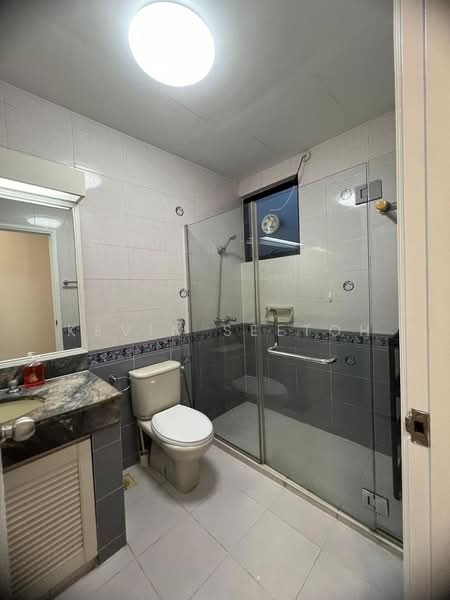 Banyan Condo, 1 Chwee Chian Road, Room Rental, 100 sqft, Condominium For Rent, by Kevin Seetoh, 500176931 - Bathroom - PropertyGuru.com.sg