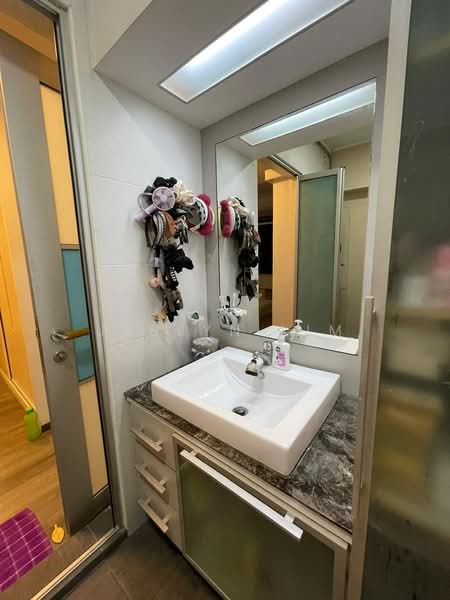 788 Woodlands Avenue 6, 788 Woodlands Avenue 6, 3 Bedrooms, 1,518 sqft, HDB Flat For Sale, by Jeslyn Lim, 500176935 - Bathroom - PropertyGuru.com.sg