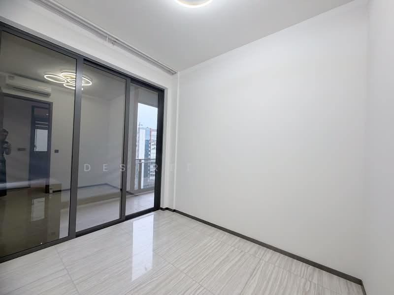 Leedon Green, 28 Leedon Heights, 4 Bedrooms, 1,744 sqft, Condominium For Sale, by Desiree Leung, 500176940 - Room - PropertyGuru.com.sg