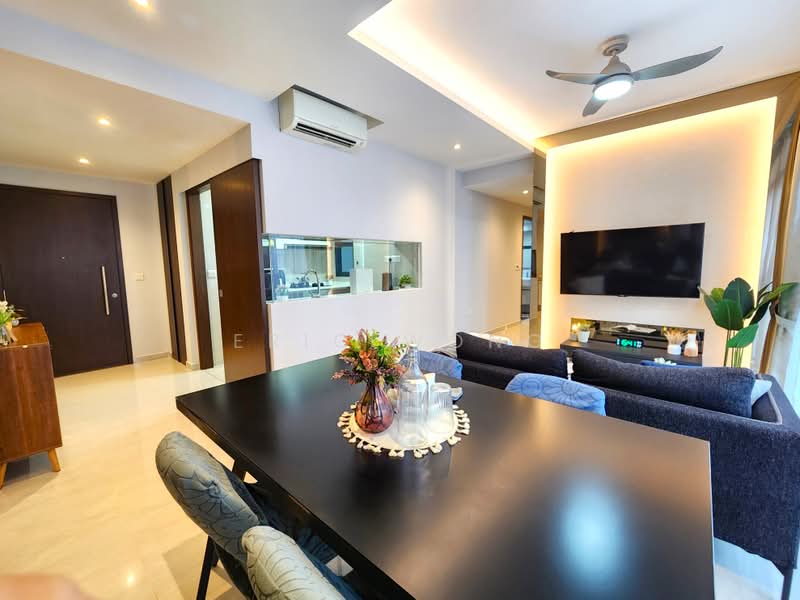 Symphony Suites, 11 Yishun Close, 3 Bedrooms, 915 sqft, Condominium For Sale, by Eric Wong, 500176945 - Living Room - PropertyGuru.com.sg