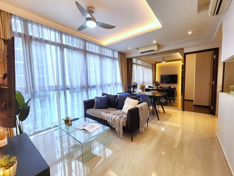 Symphony Suites, 11 Yishun Close, 3 Bedrooms, 915 sqft, Condominium For Sale, by Shon Foong, 500176949 - Living Room - PropertyGuru.com.sg