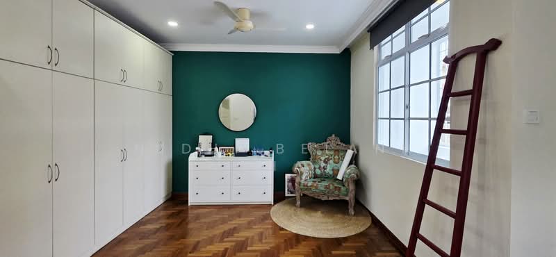 Semi-D for SALE; 5 mins to ECP & Bedok South MRT, Kew Crescent, Kew Heights, Kew Walk, Kew Terrace, Kew Drive, Kew Ave, 5 Bedrooms, 3,500 sqft, Semi-Detached House For Sale, by Nidhi Belani Mohan, 500176950 - Bedroom - PropertyGuru.com.sg