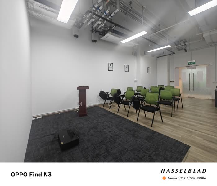 Woods Square, 8 Woodlands Square, 900 sqft, Office For Rent, by MC Gan, 500176951 - Interior - CommercialGuru.com.sg