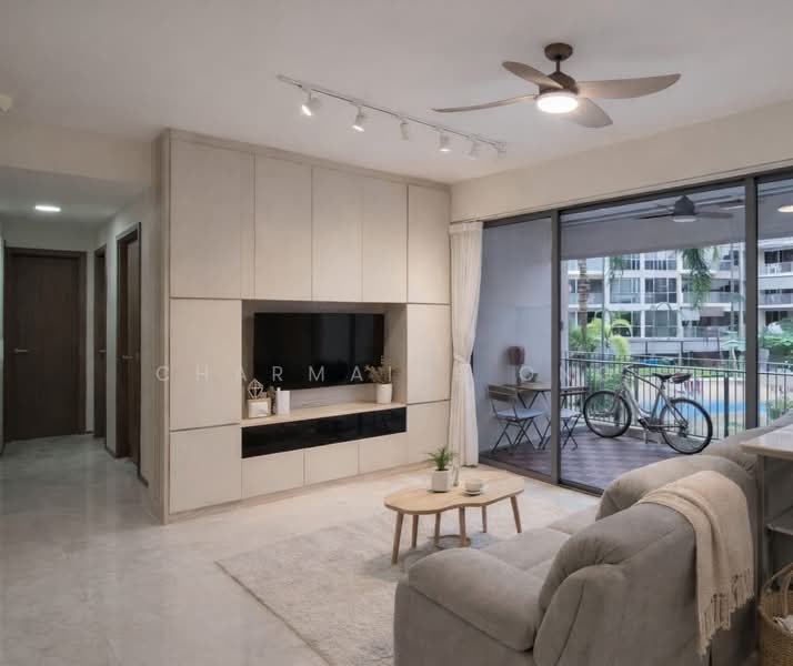 Palm Isles, 34 Flora Drive, 3 Bedrooms, 990 sqft, Condominium For Rent, by Charmaine Ong, 500176960 - Living Room - PropertyGuru.com.sg