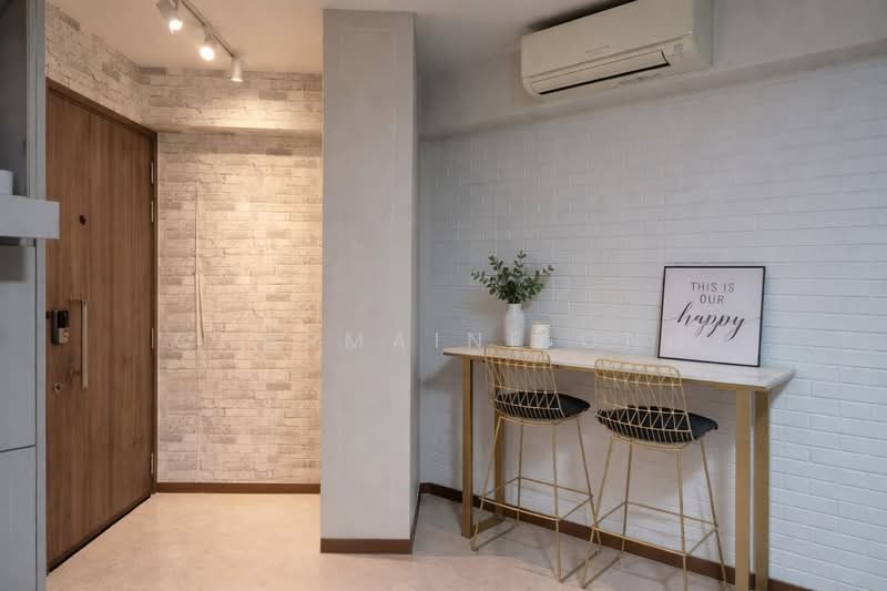 Palm Isles, 34 Flora Drive, 3 Bedrooms, 990 sqft, Condominium For Rent, by Charmaine Ong, 500176960 - Entrance - PropertyGuru.com.sg