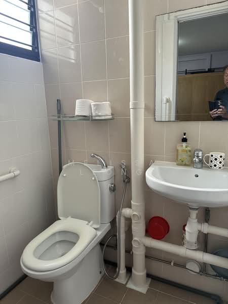 78 Bedok North Road, 78 Bedok North Road, 3 Bedrooms, 980 sqft, HDB Flat For Sale, by Melissa Leong, 500176966 - Bathroom - PropertyGuru.com.sg