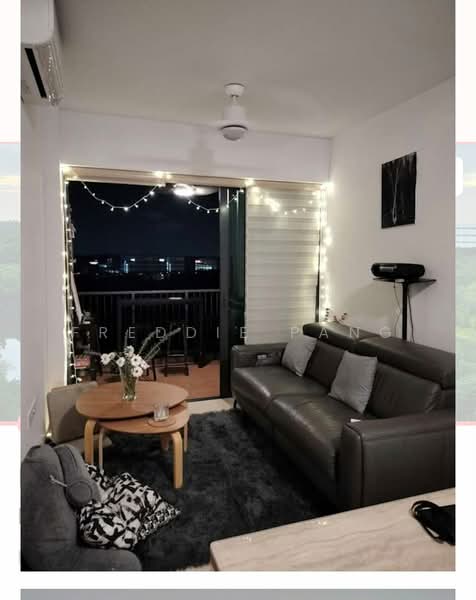 Kingsford Waterbay, 84 Upper Serangoon View, Room Rental, 120 sqft, Condominium For Rent, by Freddie Pang, 500176974 - Living Room - PropertyGuru.com.sg
