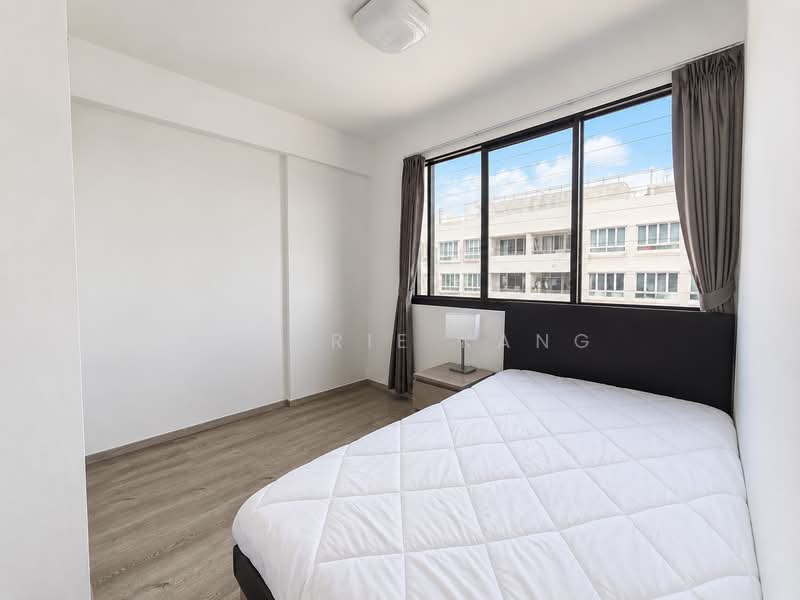 The Rainforest, 341 Choa Chu Kang Avenue 3, 3 Bedrooms, 947 sqft, Executive Condominium For Sale, by Valerie Kang, 500176979 - Bedroom - PropertyGuru.com.sg