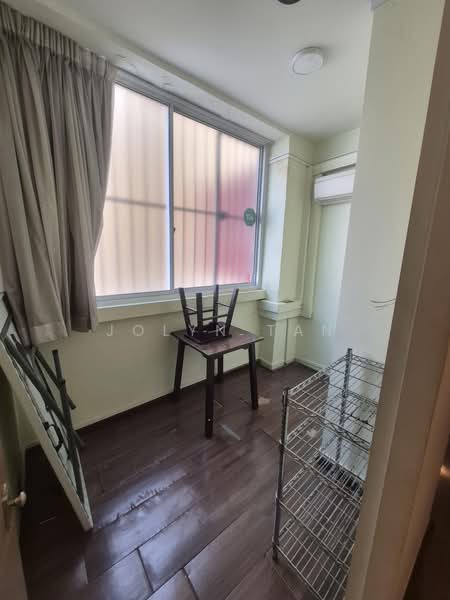 Near 2 MRT - Chinatown Conservation Shophouse, Temple Street, 980 sqft, Shop / Shophouse For Rent, by Jolyn Tan, 500176981 - Interior - CommercialGuru.com.sg