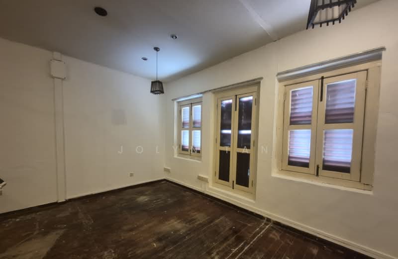 Near 2 MRT - Chinatown Conservation Shophouse, Temple Street, 980 sqft, Shop / Shophouse For Rent, by Jolyn Tan, 500176981 - Interior - CommercialGuru.com.sg