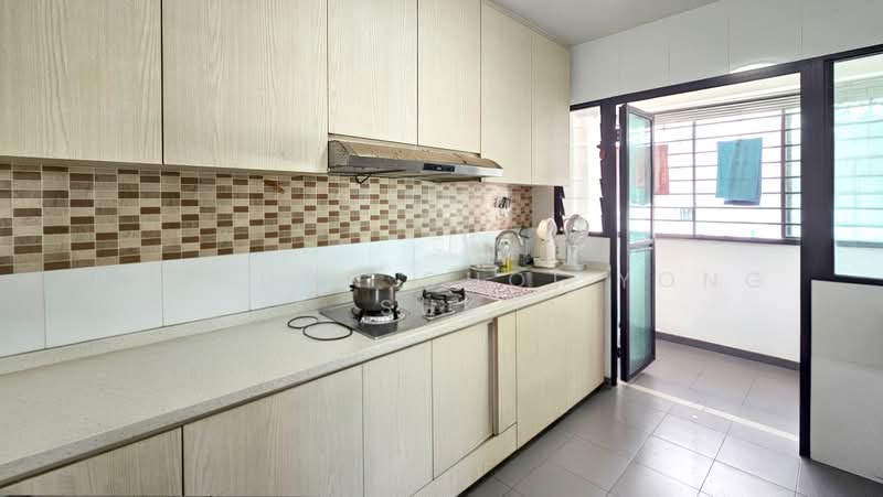 418C Fernvale Link, 418C Fernvale Link, 3 Bedrooms, 1,012 sqft, HDB Flat For Sale, by Brandon Choi Yong Suk, 500176982 - Kitchen - PropertyGuru.com.sg