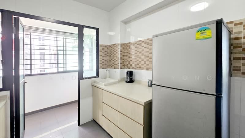 418C Fernvale Link, 418C Fernvale Link, 3 Bedrooms, 1,012 sqft, HDB Flat For Sale, by Brandon Choi Yong Suk, 500176982 - Kitchen - PropertyGuru.com.sg