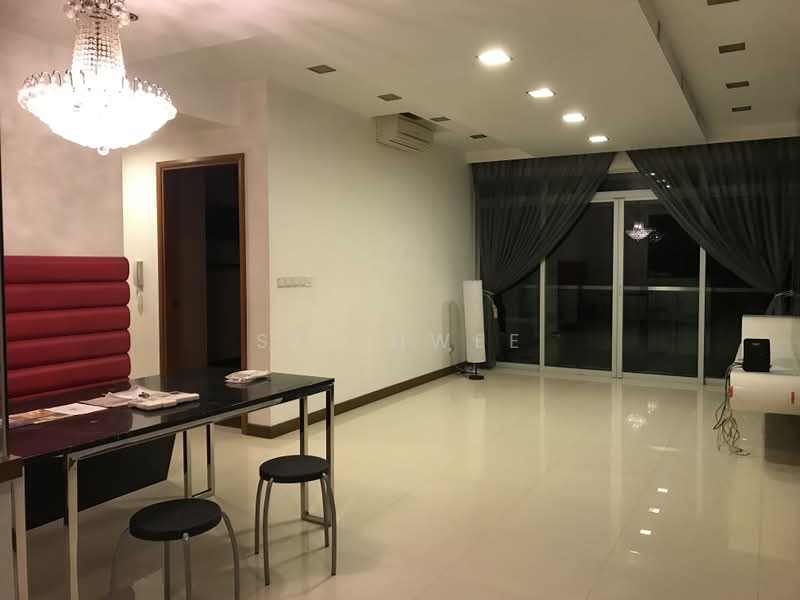 The Raintree, 97 Bukit Drive, 3 Bedrooms, 1,313 sqft, Condominium For Rent, by Sze Hwee, 500176988 - Living Room - PropertyGuru.com.sg