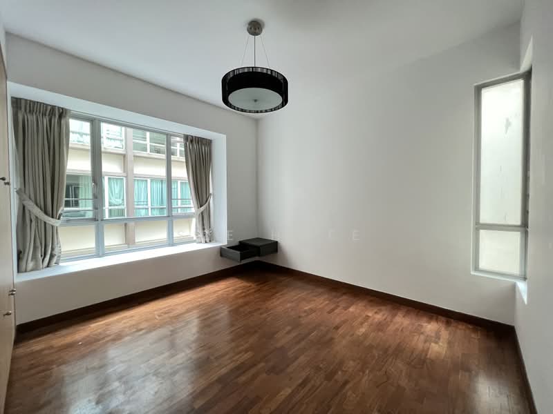 The Raintree, 97 Bukit Drive, 3 Bedrooms, 1,313 sqft, Condominium For Rent, by Sze Hwee, 500176988 - Common bedroom - PropertyGuru.com.sg