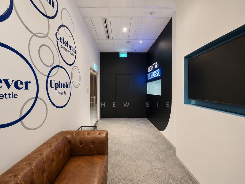 61 Robinson, 61 Robinson Road, 1,830 sqft, Office For Rent, by Matthew Siew, 500176992 - Corridor - CommercialGuru.com.sg