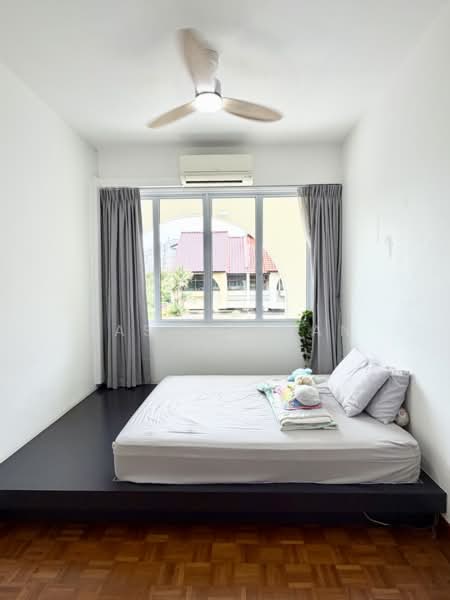 Terrace House near Lentor MRT, Lentor Road, Lentor Loop, Lentor Grove, Lentor Terrace,, 4 Bedrooms, 1,800 sqft, Terraced House For Rent, by Jason Chan, 500177000 - Bedroom - PropertyGuru.com.sg