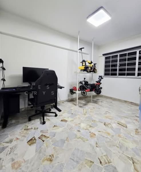 108 Jalan Bukit Merah, 108 Jalan Bukit Merah, 2 Bedrooms, 73 sqft, HDB Flat For Sale, by Crystalphin Pok, 500177008 - Study - PropertyGuru.com.sg