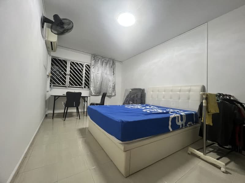 635 Hougang Avenue 8, 635 Hougang Avenue 8, Room Rental, 200 sqft, HDB Flat For Rent, by Vincent Yeo, 500177010 - Bedroom - PropertyGuru.com.sg